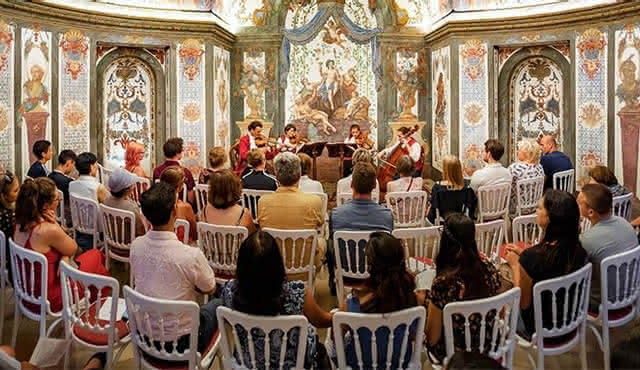 Koncerty w domu Mozarta: Podróż do przeszłości