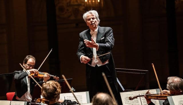 Bruckners romantische Symfonie nr. 4 en Schumanns Pianoconcert