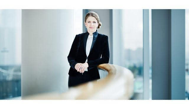 Kristiina Poska conducts Beethoven's Symphony No. 9