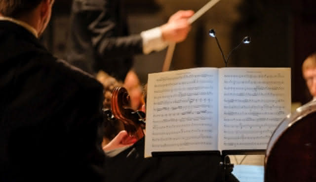 德沃夏克 9.Sinfonie (aus der neuen Welt) with Sinfonia Leipzig at Philharmonie Berlin